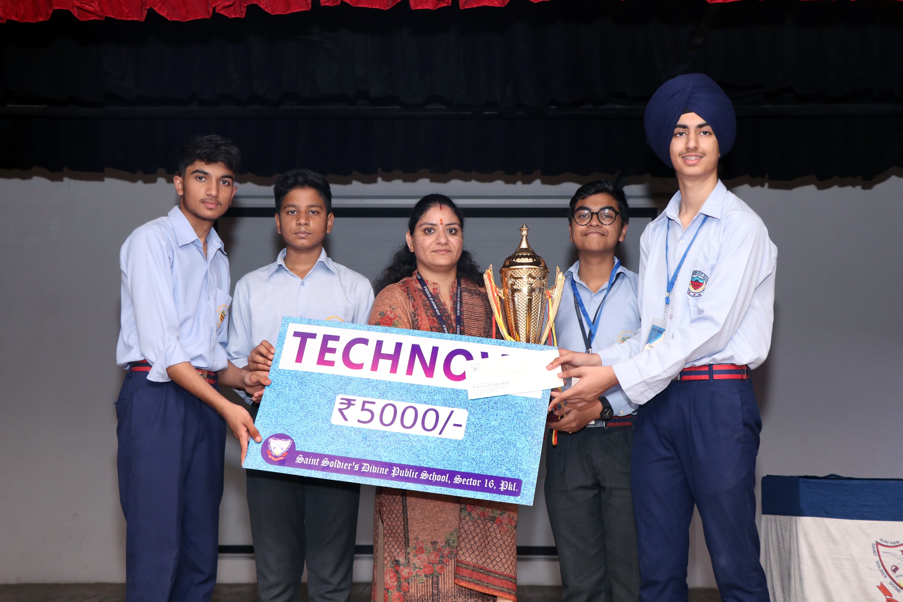 First position winning school team